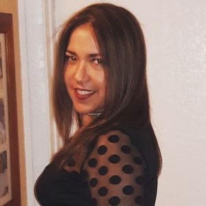 Meet your Posher, Alicia